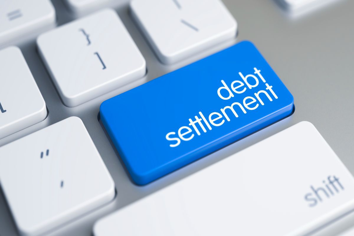 How to Negotiate a Judgement Settlement with a Debt Collector